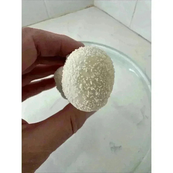 Snowbabies by Department 56 "A Special Delivery" Bisque Holiday Decor (1994) - Picture 9 of 11